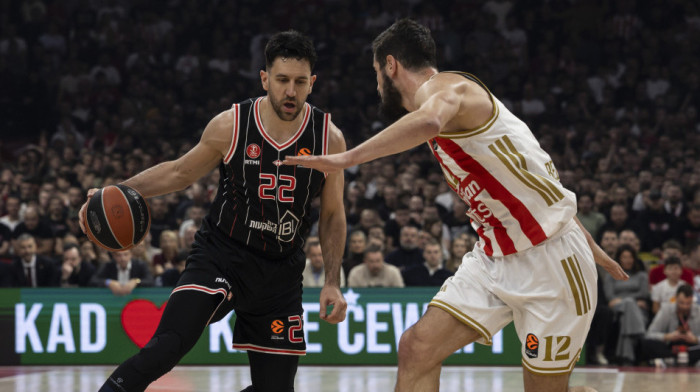 Šta se desilo sa Micićem? Otkriveno zašto je igrao samo 8 minuta protiv Zvezde