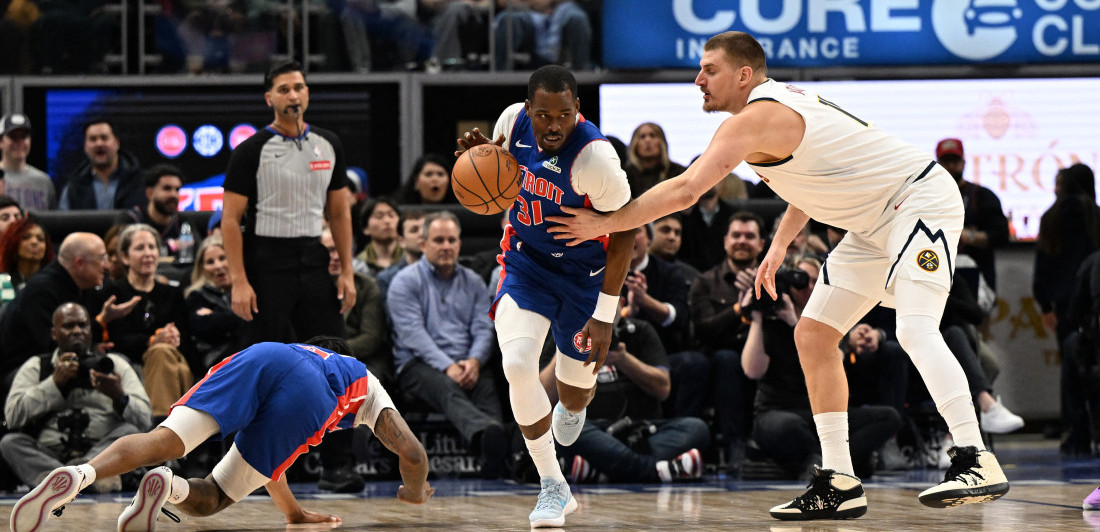 Jokića ponižavaju u Americi: Sudije ga opet masakrirale, trener kipti od besa