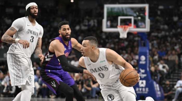 Au, kakav trejd u NBA ligi: Entoni Dejvis i Dante Egzum idu kod Partizanovog đaka