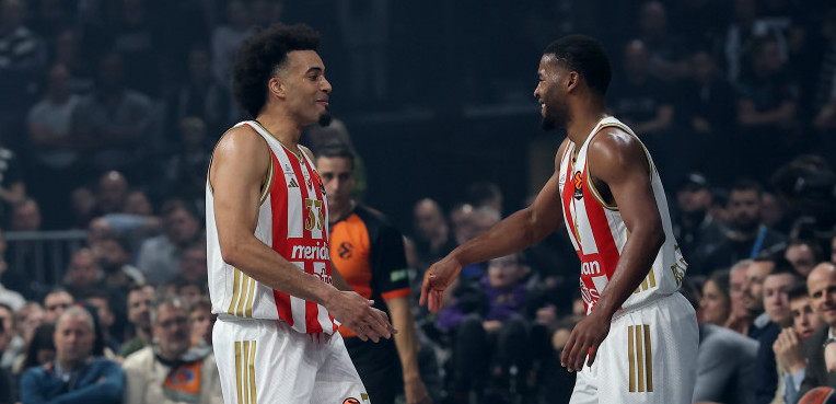 Zvezdini navijači u transu, kakve reči Nvore: Batlera i mene teško da neko može da zaustavi (VIDEO)