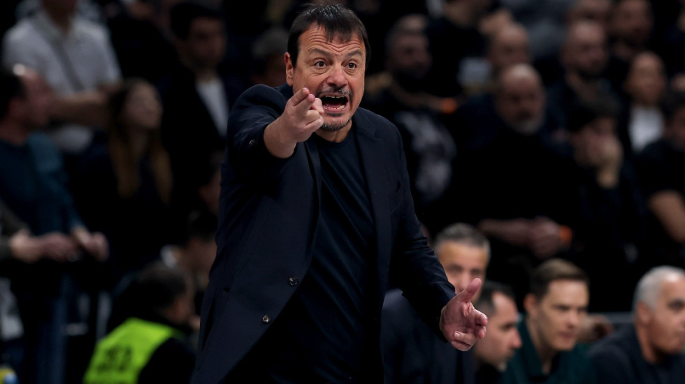 Burno na konferenciji: Ataman odbio da priča o otkazu, izbegao odgovor na pitanje o Srbiji