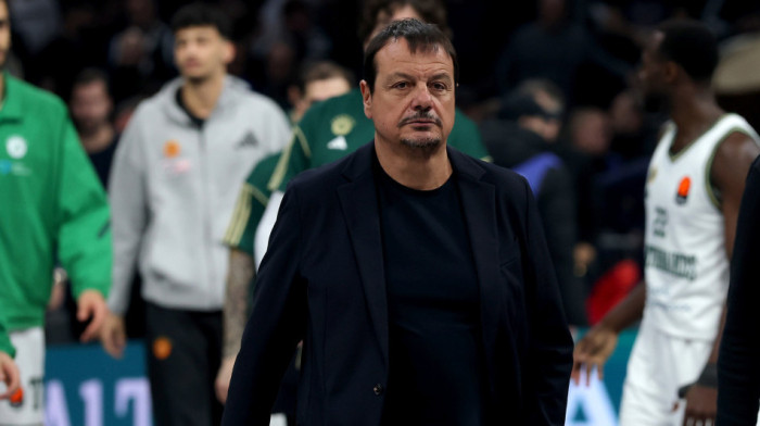 Atamana pitali o sramotnom udarcu na Lakića: Pokušao da opravda Rogavopulosa