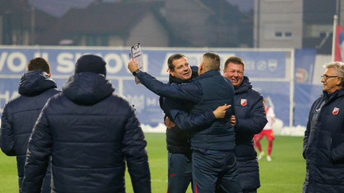 Romansa u Novom Pazaru: Ekspresno pronađena zamena za Gaćinovića