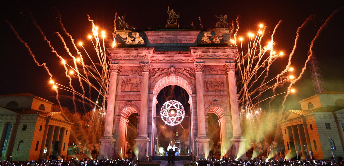 Magične scene iz Milana: Otvorene ZOI 2026 - Pogledajte spektakularno paljenje plamena