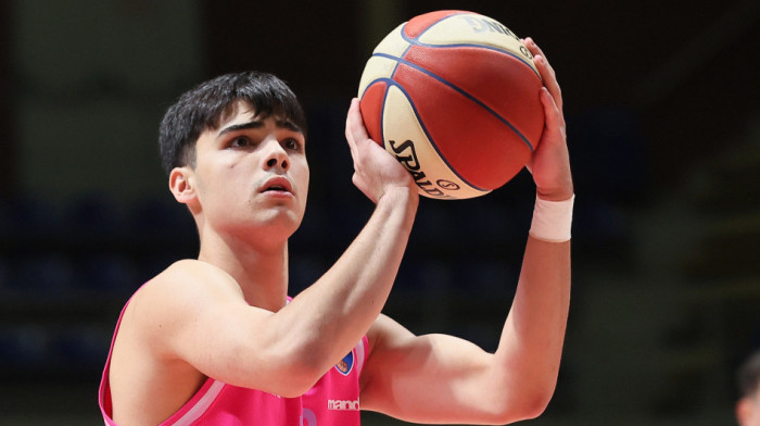 Geni su čudo, ali ovo je šou: Sin Saše Danilovića zaplesao protiv Olimpijakosa, oglasila se i Olga (VIDEO)