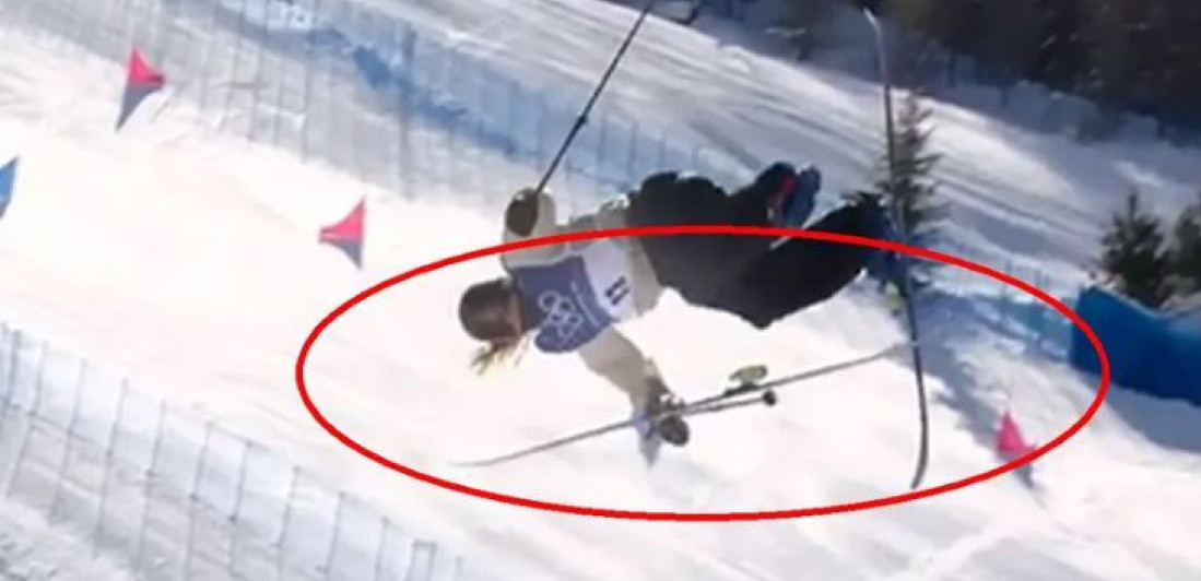 (VIDEO) Sara doživela horor pad na ZOI: Ostala bez skije, pa se stropoštala se niz stazu