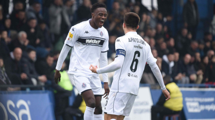 Gaššić sjajnim pogotkom smanjio prednost Partizana: Još malo je ostalo do kraja