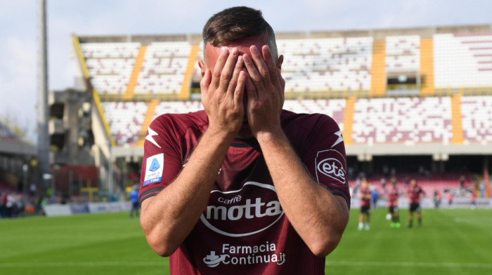 Užas! Legenda Bajerna u dokumentima Džefrija Epstina, razlozi šokirali javnost