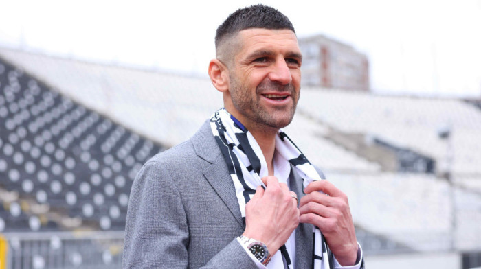 Stefan Mitrović progovorio o navijačkom opredeljenju: "Imamo primer i kod večitog rivala"