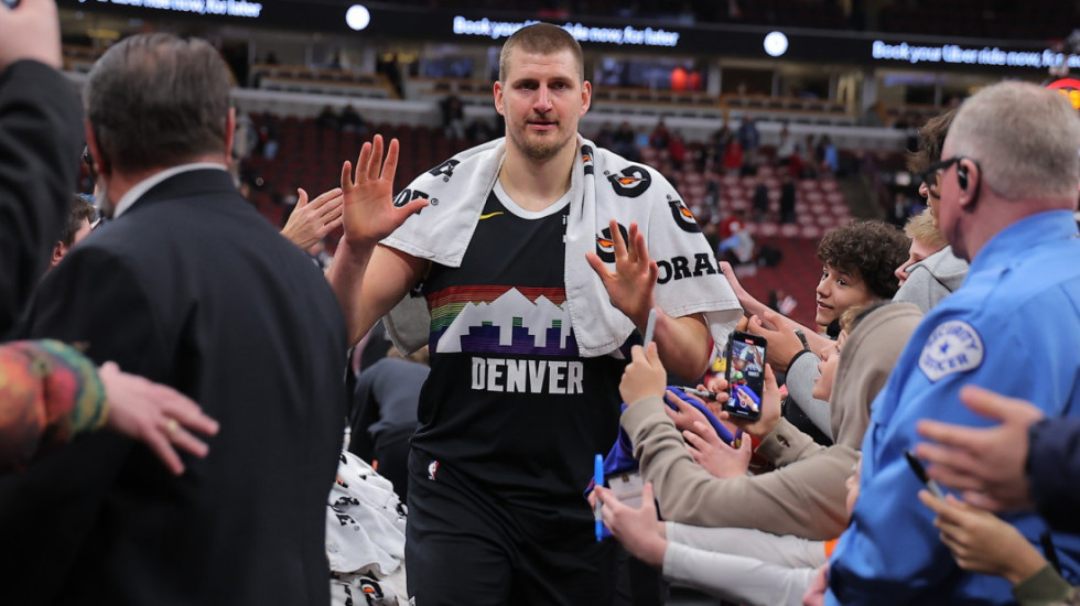 Kakav gest Nikole Jokića: Srpski centar raspametio decu (VIDEO)