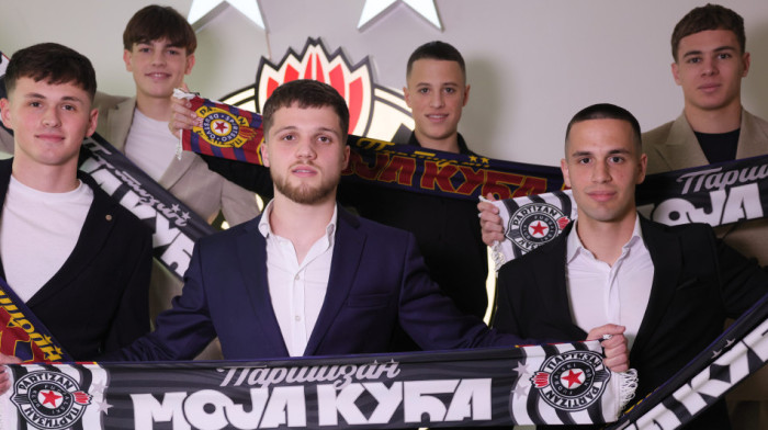 FK Partizan misli na budućnost - Ugovori za šestoricu talentovanih momaka