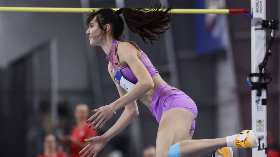 Angelina puni kasu - Evo koliko je Topićeva zaradila postavljanjem novog rekorda