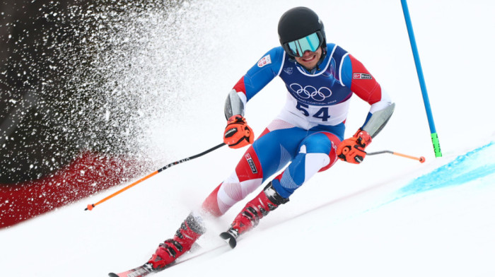 Loš start srpskog reprezentativca u Milanu - Evo koje mesto je zauzeo Tomović u prvoj vožnji