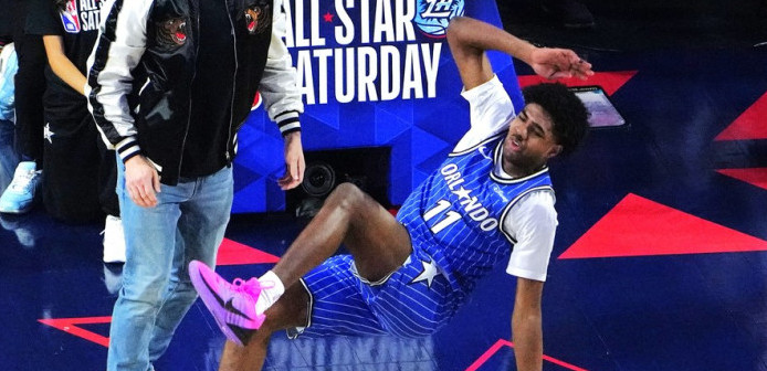 Pa, šta je ovo? NBA svet gledao najgori pokušaj zakucavanja u istoriji Ol-stara (VIDEO)