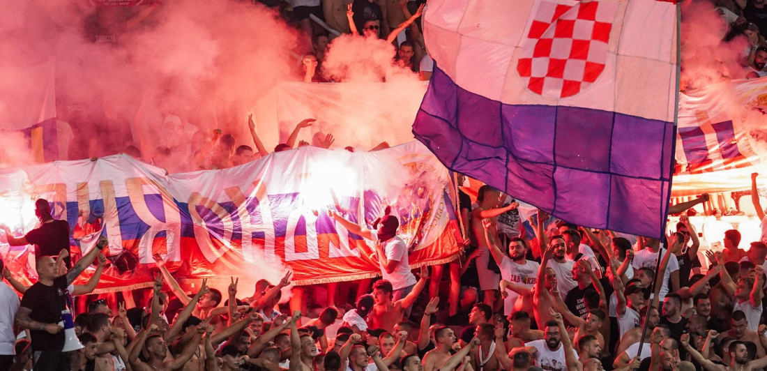 Novi haos zbog "torcide": Blokiran autoput, hrvatska policija sprečila krvoproliće (VIDEO)