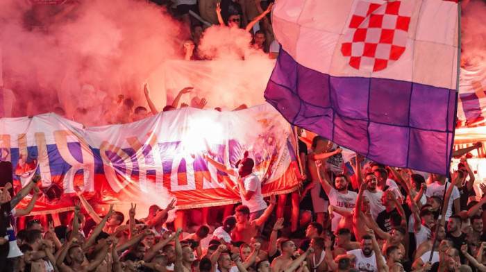 Novi haos zbog "torcide": Blokiran autoput, hrvatska policija sprečila krvoproliće (VIDEO)