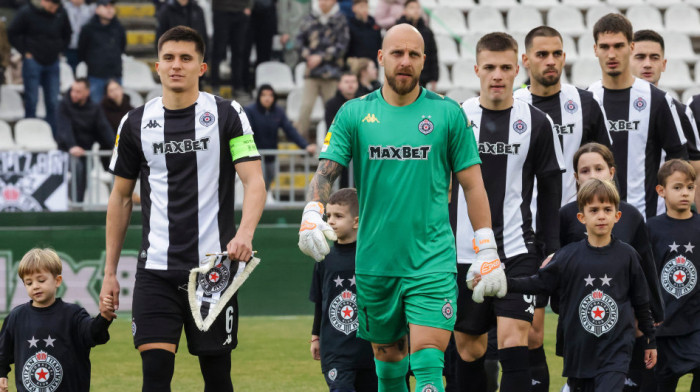 Žestoka bura pred večiti derbi: Partizan je zbog ovoga gnevan na sudiju Ilića
