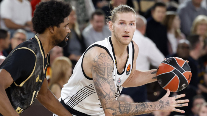 Morao je da ode - Dilan Osetkovski napustio Beograd