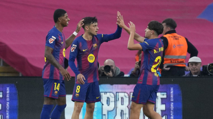 Barsina zvezda ulaže milione: Kupio crkvu i hotel, gradi poslovno carstvo