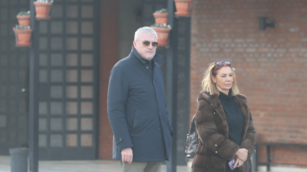 Predrag Danilović na sahrani Tatjane Ječmenice - Bivši košarkaš ispratio čuvenu teniserku (FOTO)