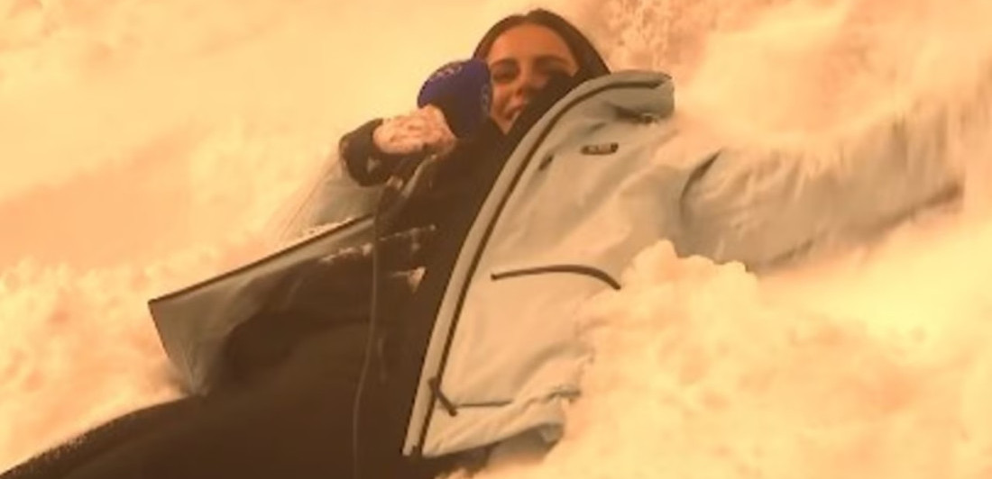 Skandal u Milanu: Pijana reporterka lupala gluposti i valjala se po snegu