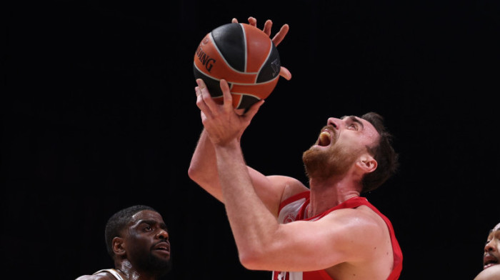 Loše vesti iz Pireja - Milutinov polomio palac, propušta finale