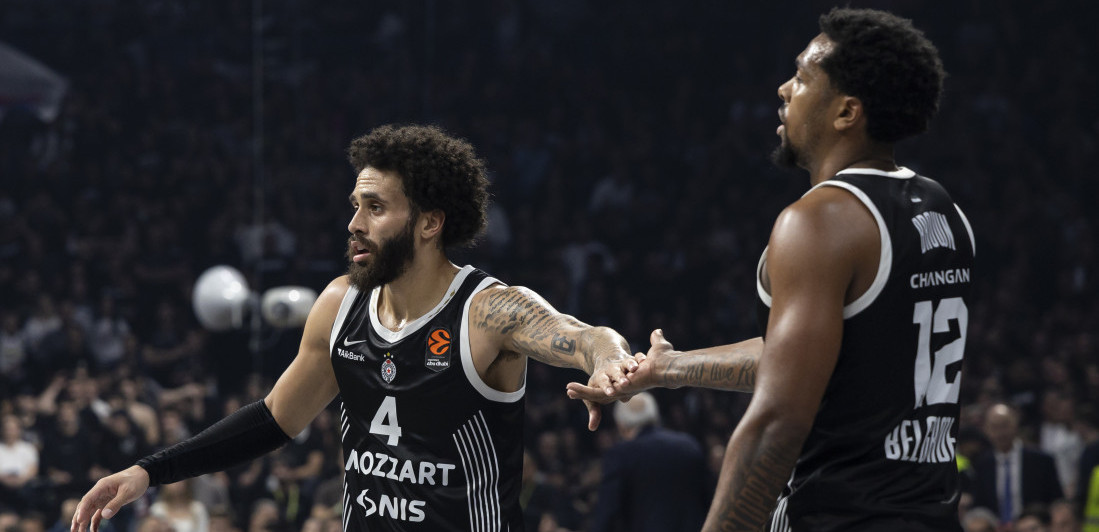 Totalni haos u Partizanu, spremaju se otkazi: Brauna i Vošingtona teraju iz kluba posle bruke u Nišu