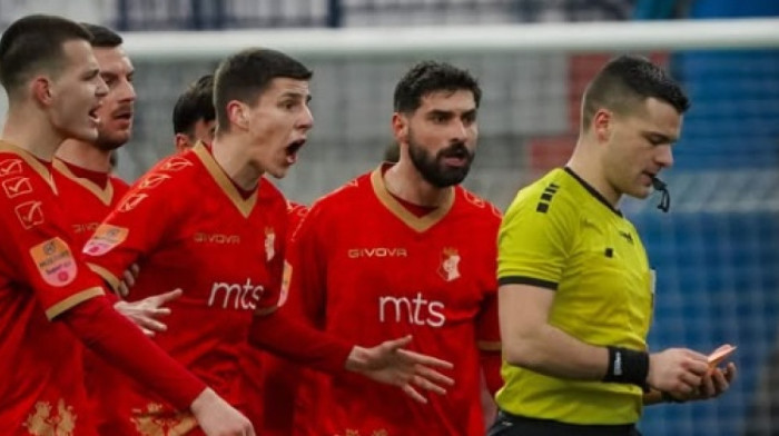 U Surdulici burno, u Zaječaru mirno - Napredak dobio dva crvena, Vulić pobesneo na sudiju