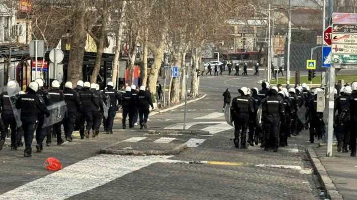 Zaoštrava se atmosfera pred derbi: Blokirana Autokomanda, izbila tuča na Petlovom brdu