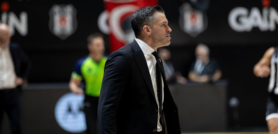 "Ne moram da budem trener u ovoj ligi" - Alimpijević besneo na sudije posle poraza