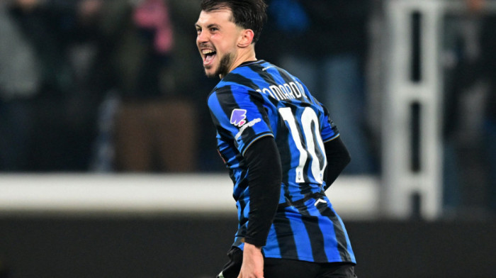 Gooooool - Pogledajte kako je Samardžić podigao Italiju na noge (VIDEO)