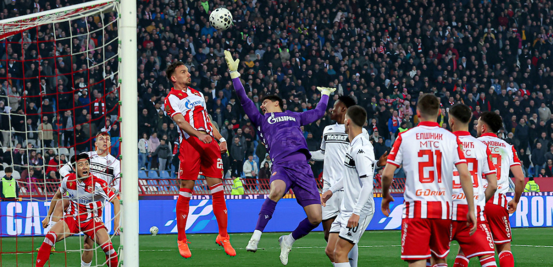 Ljubimac navijača napušta Zvezdu? Brazilci tvrde: Crveno-beli imaju 3,5 miliona evra na stolu