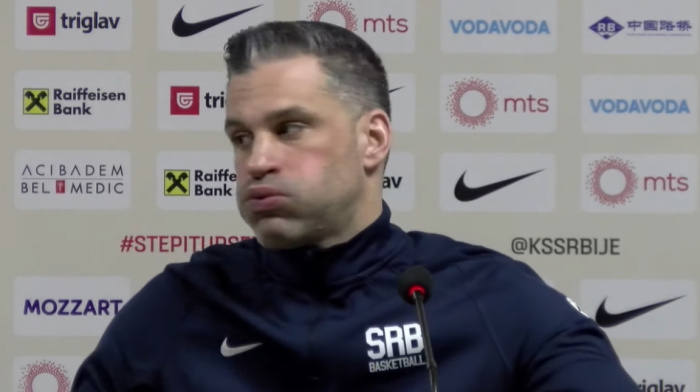 Alimpijevićeve reakcije na pitanja o suđenju govore više od hiljadu reči: I za manje stvari sam bio izbačen...