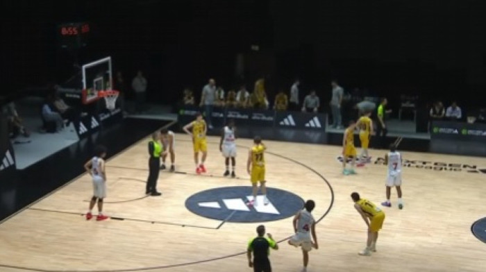 Jezive scene iz Izraela - Sukob Izraela i Irana prekinuo utakmicu, pogledajte reakciju igrača