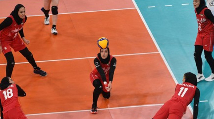 Jeziva tragedija - U Iranu ubijeno 20 odbojkašica