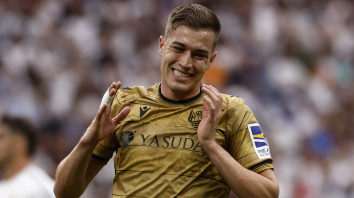 Sluša fašističkog pevača: Hrvat na udaru zbog Tompsonovog koncerta!