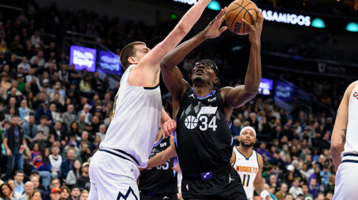 Potez Nikole Jokića kojim je rešio meč (VIDEO)