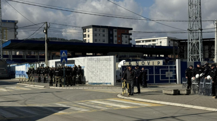 Informer u Novom Pazaru: Poznati sastavi, Katai i Duarte napadaju Lalata