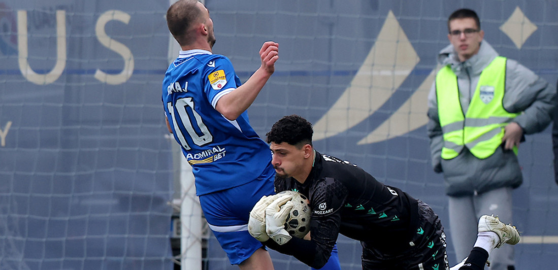 Javio se i Mateus! Golman Zvezde posle potresa mozga napisao ove reči