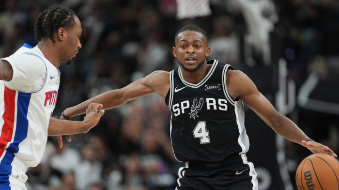 Haos ispred arene: Muškarac upucan posle utakmice, pogođen dva puta u grudi