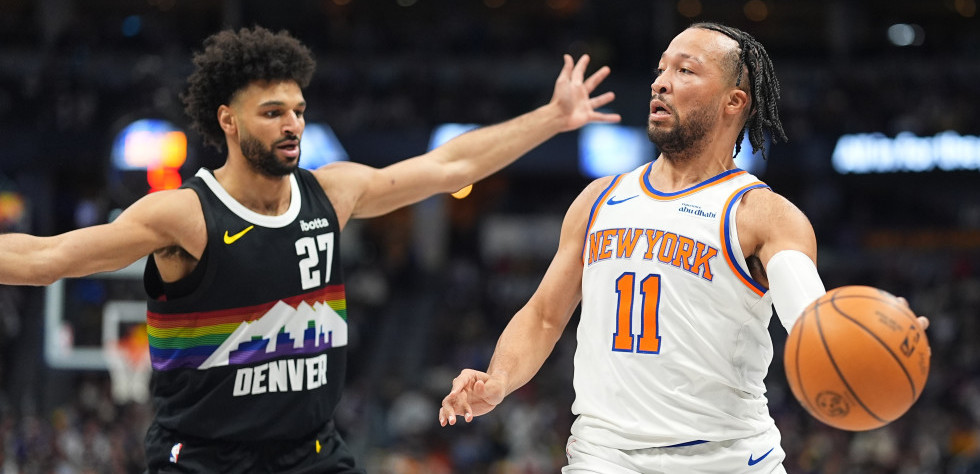 (VIDEO) Užasne scene u Denveru: Povredio se jedan od najboljih igrača, stao Jokiću na nogu i pao na parket