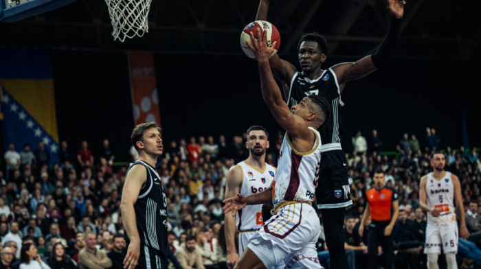 Partizan nemilosrdan u Sarajevu: Crno-beli trojkama razbili Bosnu na paramparčad