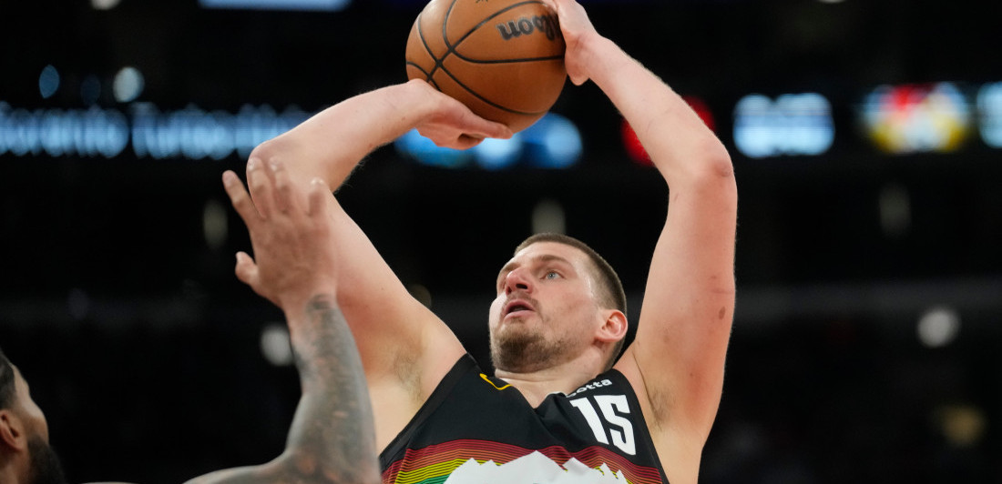 Auuu, Jokić namestio nišanske sprave: Pogledajte šta radi, biće rafal po Oklahomi (VIDEO)