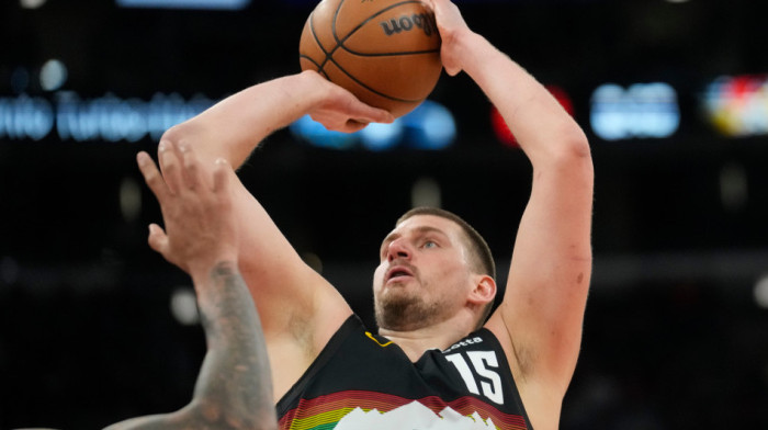 Auuu, Jokić namestio nišanske sprave: Pogledajte šta radi, biće rafal po Oklahomi (VIDEO)