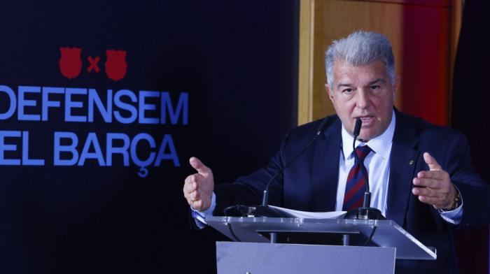 Bukti rat u Barseloni: Laporta udario na legendu