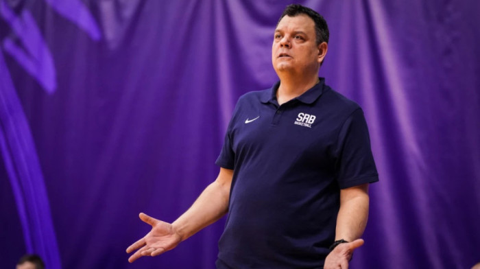 Pavlović kritičan: Nema opravdanja za igru u prvom poluvremenu, moraćemo ozbiljno da razgovaramo