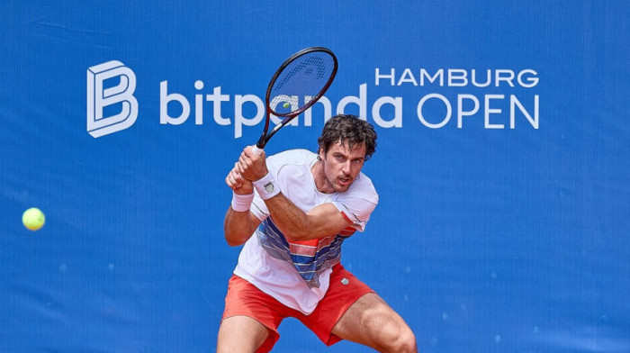 "Je**m ti, majku ti je**m u... " Hrvatski teniser ispao neviđena prostačina! Kakve psovke sudiji (VIDEO)