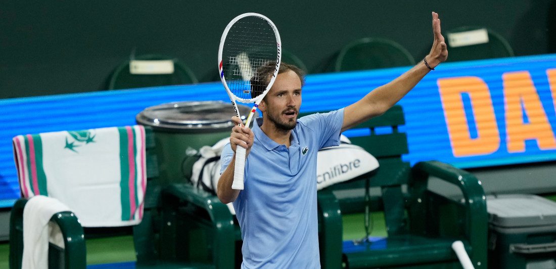 Medvedev ispraćen zvižducima: Rus iskoristio novo pravilo i navukao gnev publike (VIDEO)