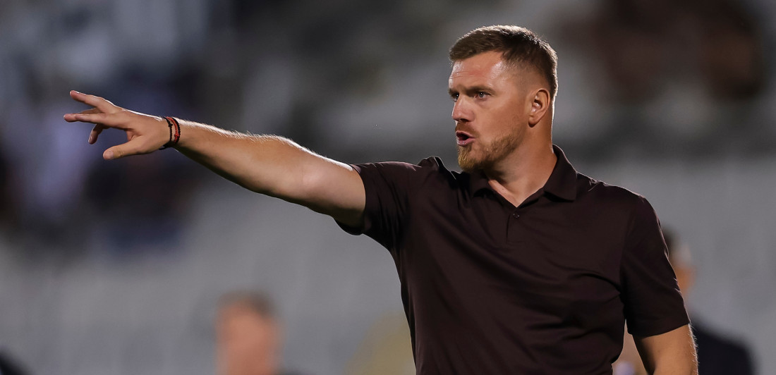 Superligaška vrteška - Čukarički "urkao" Radniku trenera