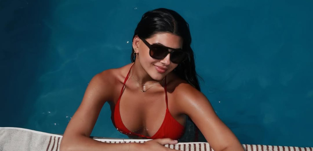 Grudi devojke Nika Kirjosa zapalile internet: Manji kupaći niste videli, muškarce obliva znoj (FOTO)